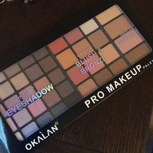 Professional Make Up Palette